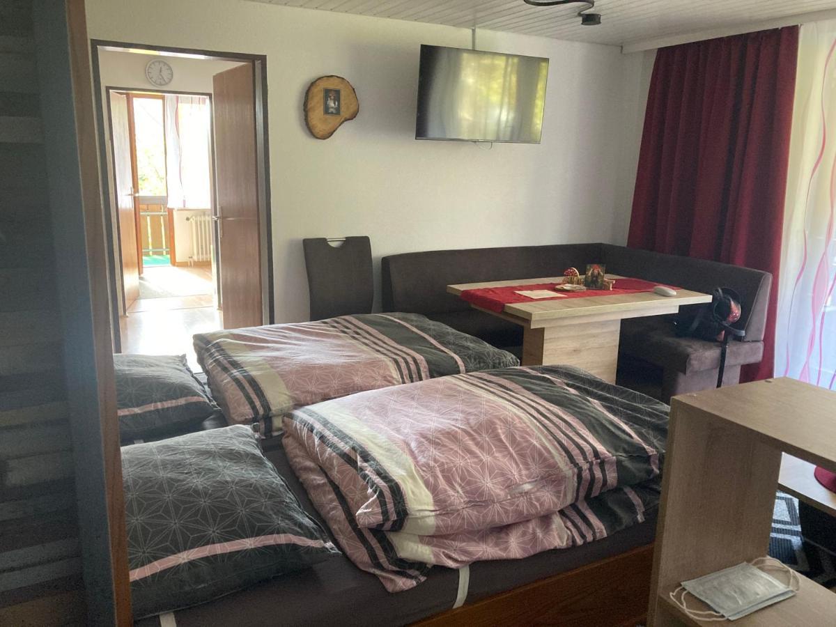 Gemuetliche Ferienwohnung In Sankt Blasien Eksteriør billede